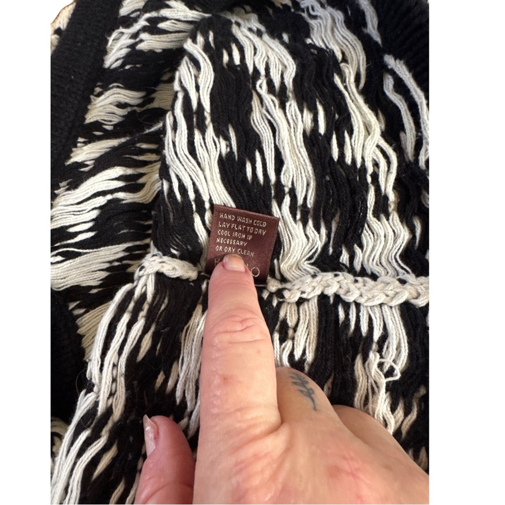 525 AMERICA  Black and White Houndstooth Sweater Jacket Size Small - Picture 7 of 7